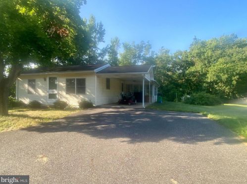 356 Parkville Station Rd, West Deptford NJ  08086-1622 exterior