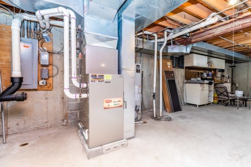 3132 Wenonah Ave, Forest View IL 60402-2952 exterior