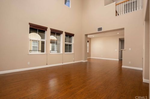 227 Lonetree, Irvine CA  92603-0142 exterior