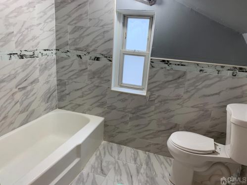 247 Cherry St, Carteret NJ 07008-1745 exterior