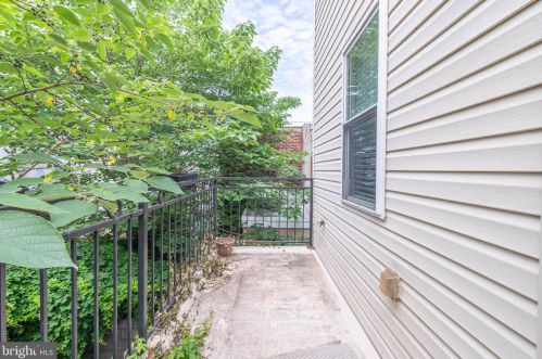 1416 15 St, Philadelphia PA 19121-4308 exterior