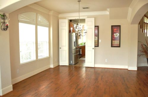 1312 Valley Vista Dr, Irving TX  75063-4310 exterior