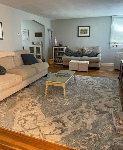 27 Carol Rd, Needham MA  02492-1107 exterior