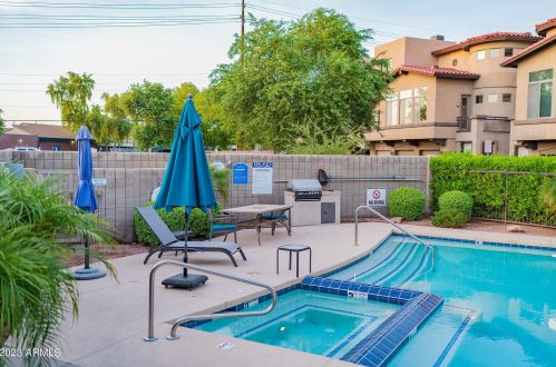 2019 Campbell Ave, Phoenix AZ  85016-4127 exterior