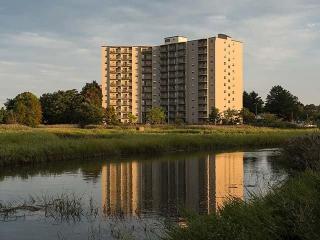 95 Squantum St, Quincy MA  02171-2123 exterior