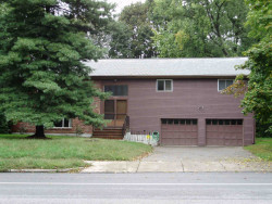 1897 Beacon St, Newton, MA 02468-1441