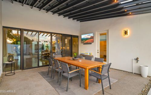 6846 13th Pl, Phoenix AZ  85014-1120 exterior