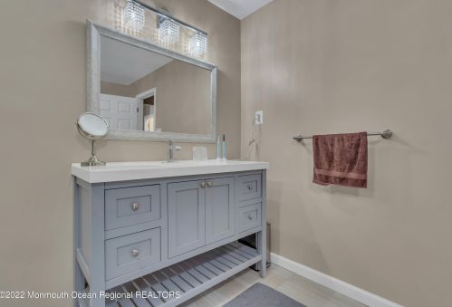 6 Pitney Ln, Jackson Twp NJ 08527-2933 exterior