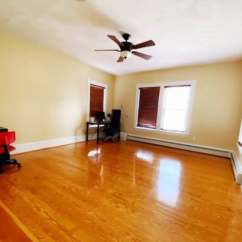 54 Grand View Ave, Quincy MA  02170-3302 exterior