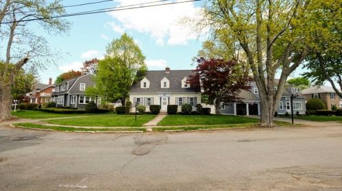 16 Houston Ave, Methuen, MA 01844-5174