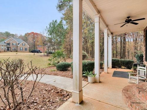 3192 Jackson Creek Dr, Stockbridge GA 30281-5690 exterior