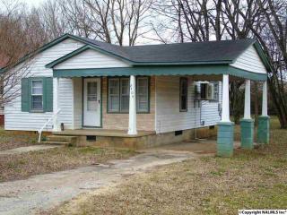 2404 Kildare St, Huntsville AL  35811-1717 exterior