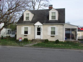 100 Garmon Ave, Glasgow KY  42141-1516 exterior