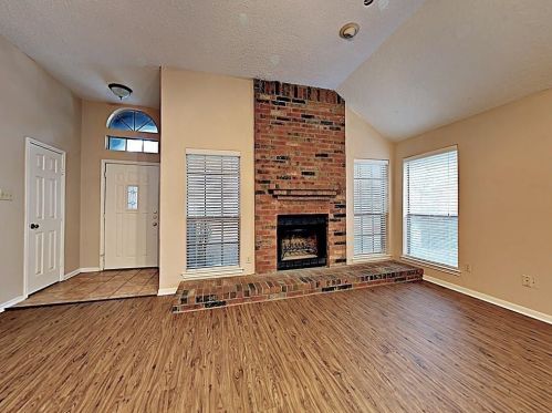 1112 Kit Ln, Plano TX  75023-2048 exterior