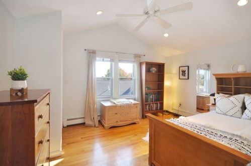 1188 Massachusetts Ave, Arlington MA 02476-4229 exterior