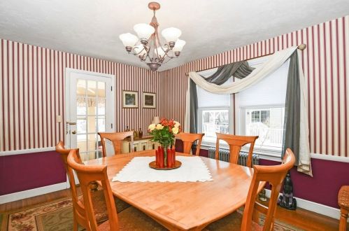 162 June St, Worcester MA 01602-3249 exterior