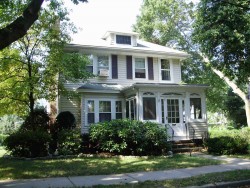 20 Adella Ave, Newton, MA 02465-1902