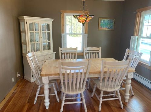 27 Anawan St, Taunton MA 02780-2952 exterior