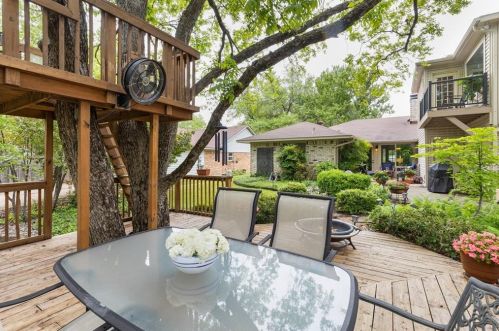 441 Country Vw Ln, Garland TX 75043-5612 exterior