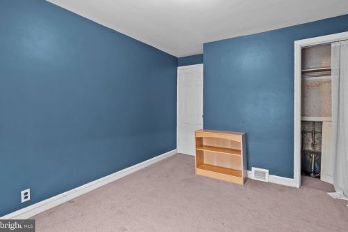 6037 Loretto Ave, Philadelphia PA 19149-3211 exterior