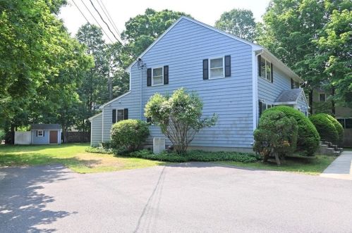 132 Hillside Ave, Needham, MA 02494-1776