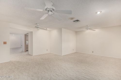 11420 Ahwatukee Dr, Phoenix AZ 85044-3102 exterior