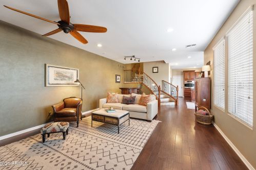 21824 39 St, Phoenix AZ 85050-4881 exterior