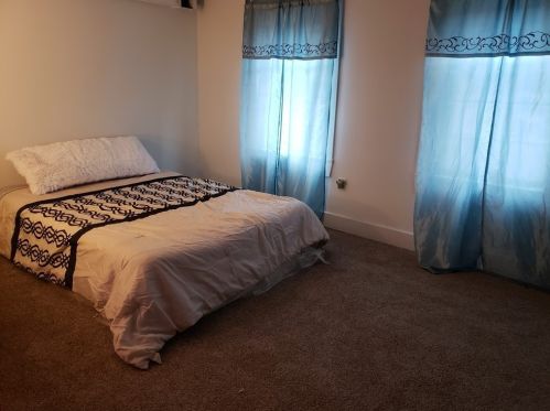 418 Riv St, Winchendon MA 01475-1085 exterior