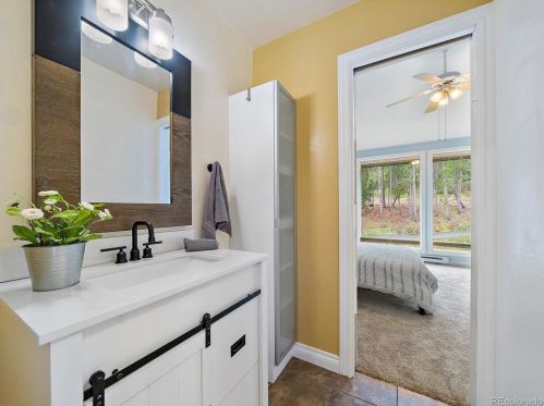 31595 Griffin Dr, Conifer CO 80433-9507 exterior