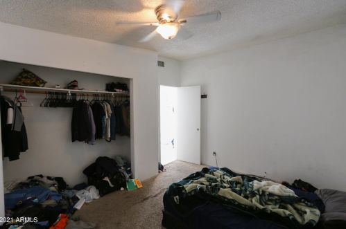 2102 Fairmount Ave, Phoenix AZ 85015-5306 exterior