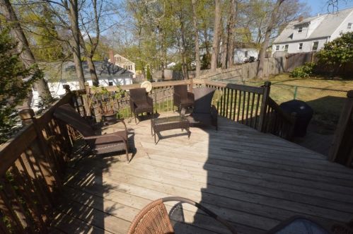 49 Barham Ave, Quincy MA  02171-2709 exterior