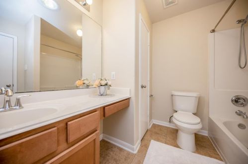 9006 Bonbrook Bnd Ln, Richmond TX 77469-4730 exterior