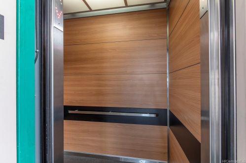 1314 Piikoi St, Honolulu HI 96814-1145 exterior