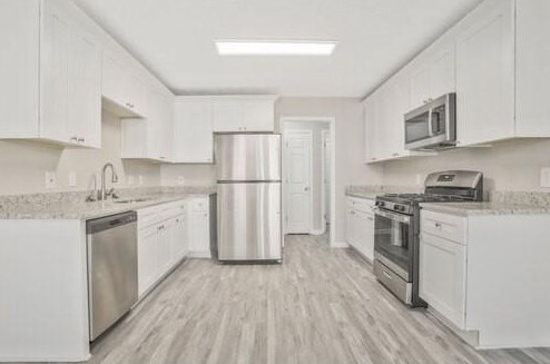 389 Grove Hill Dr, Stockbridge GA  30281-3054 exterior