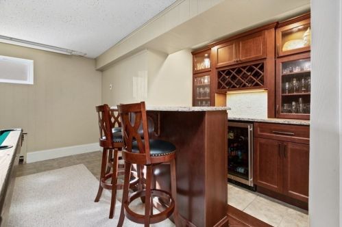 23 Colonial Rd, Hingham MA 02043-3639 exterior