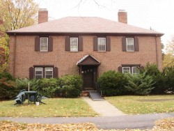 20 Wessex Rd, Newton, MA 02459-1625