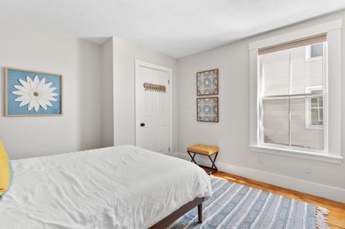 53 Hale St, Beverly MA 01915-5426 exterior