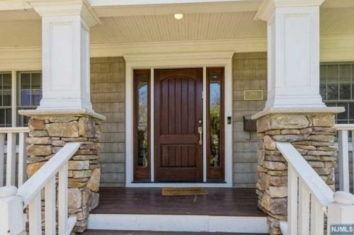 390 Lafayette St, Cresskill NJ  07626-1214 exterior