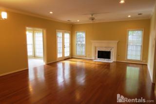 3328 Timber Ridge Dr, Birmingham AL  35243-2815 exterior