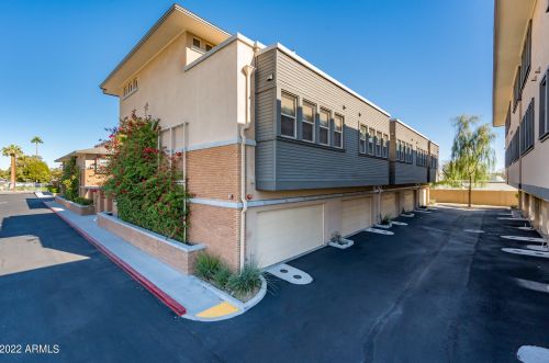 1400 Bethany Home Rd, Phoenix AZ  85014-2004 exterior