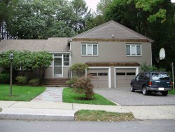 20 Gordon Rd, Newton, MA 02468-1023