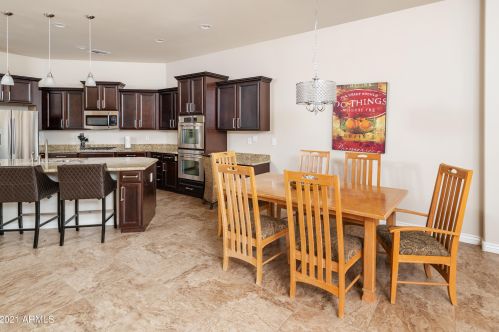 10015 6 Pl, Phoenix AZ 85085 exterior