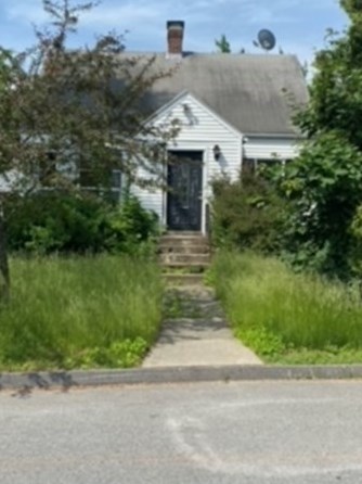 21 Chatham Village Rd, Worcester, MA 01606-3112