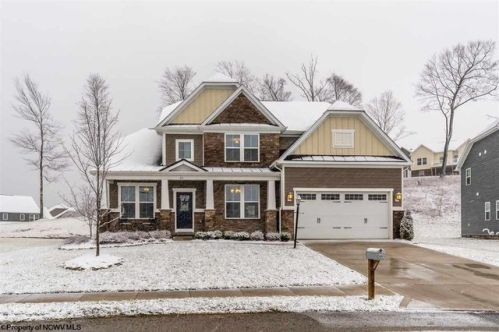 64 Falling Water Ln, Morgantown, WV 26508-4498