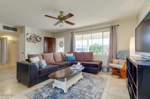 410 El Camino Dr, Phoenix AZ 85051-9122 exterior