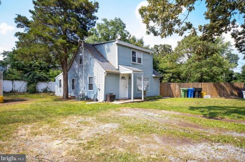 219 Appleblossom Ln, West Deptford, NJ 08051-1901