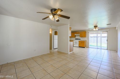 4316 72nd Dr, Phoenix AZ  85033-2508 exterior