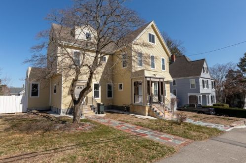 410 Highland Ave, Quincy, MA 02170-4014