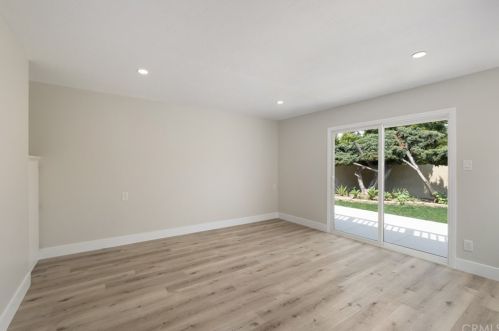 1 Satinwood Way, Irvine CA  92612-2111 exterior