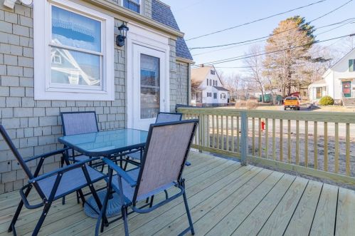 41 Arthur St, Whitman MA 02382-1101 exterior